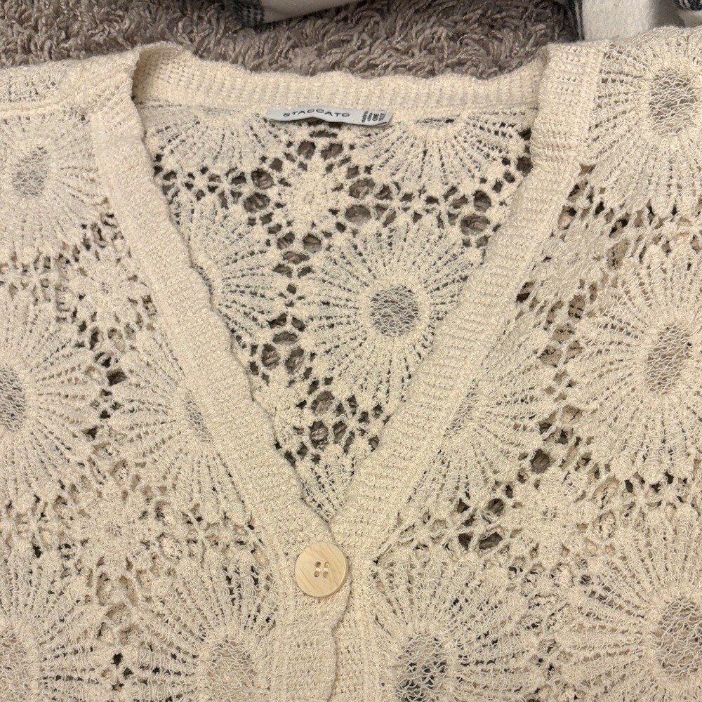 Staccato Women's Sweater in Cream Lace - Picture 5 of 7